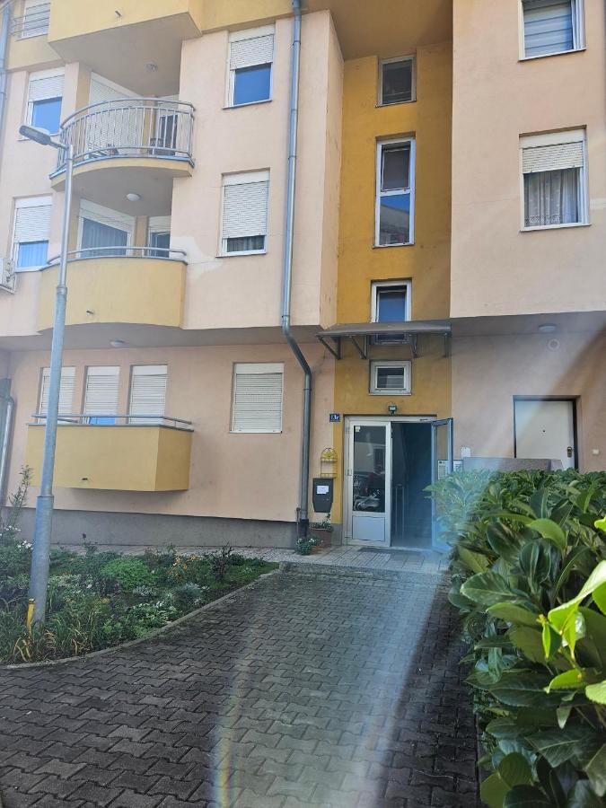 Apartman Lollita Баня-Лука Екстер'єр фото